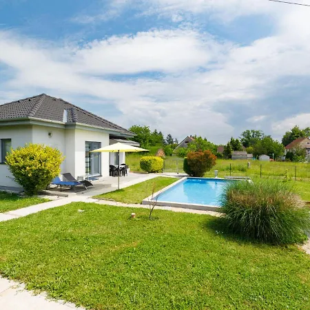 Case de vacanță Geminis By Interhome